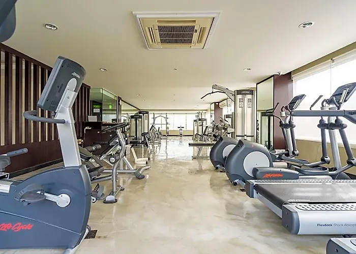 호텔 Parinda - Near Benjakitti Park & Queen Sirikit National Convention Center